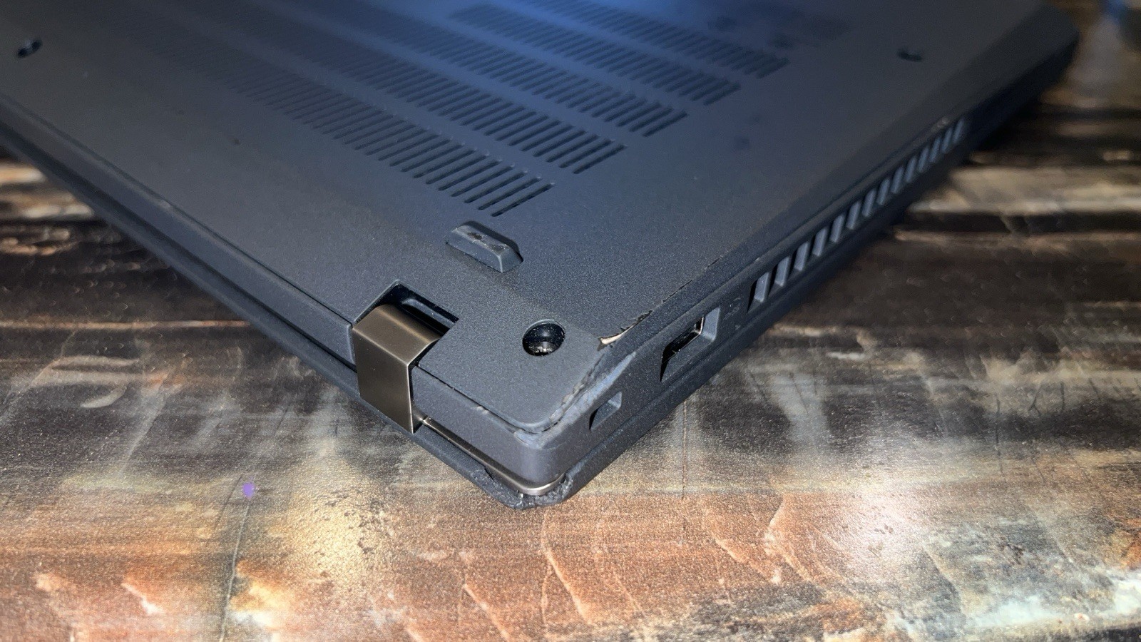 Lenovo ThinkPad P14s Gen 4, 14-Inch Laptop, with Intel Core i7 13th Gen., 1 TB SSD (Solid State Drive), Windows 11 Pro