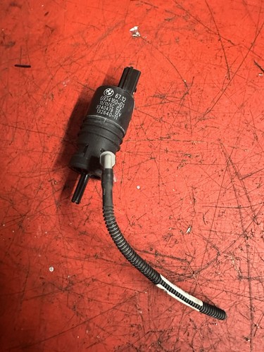 Wischwasserpumpe Waschwasserpumpe BMW 5er F10 6934160-01