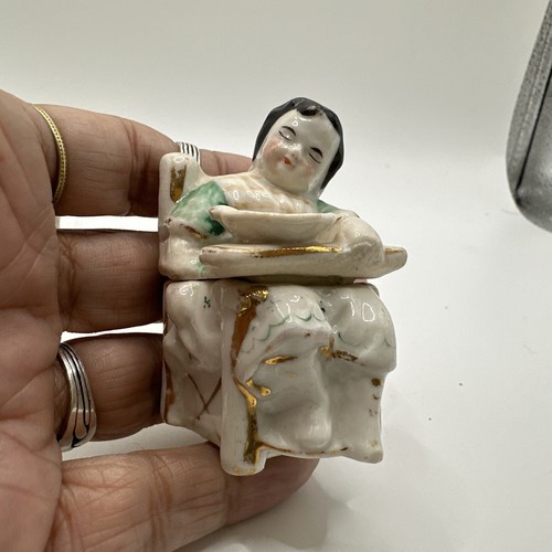 Antigua caja de baratijas carenado de porcelana victoriana de Alemania - niño dormido en la comida - Imagen 18 de 20