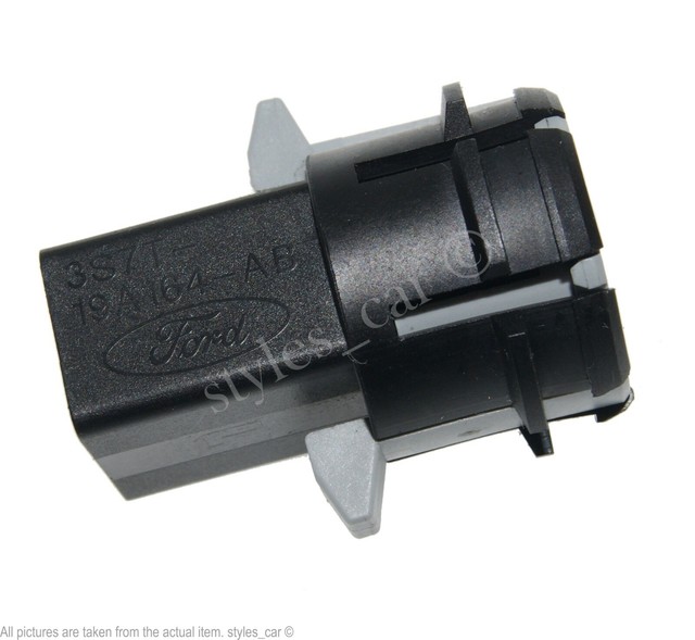 1310208 разъем aux ford 1310208 разъем aux ford