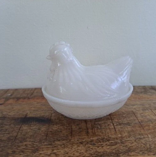 Hazel Atlas White Milk Glass VTG Chicken Hen On Nest Dish 4.25" X 3.5"