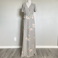 Show Me Your Mumu Sz Medium Noelle Flutter True Wrap Dress Gray Lily Showers