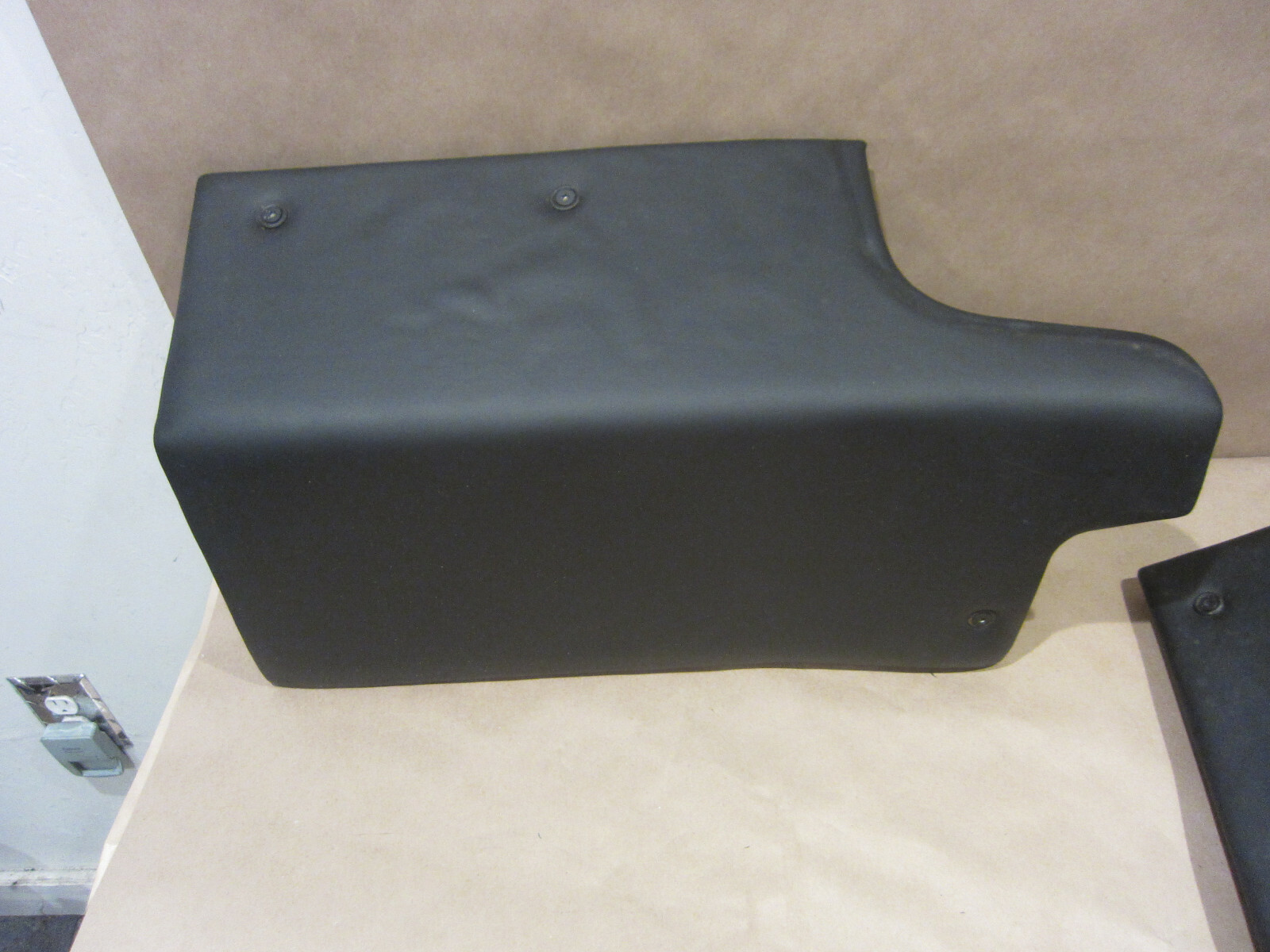 Ferrari 430 Spider - LH Rear Ecu Cover Trim - Black - P/N  80092900