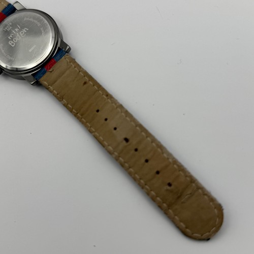Mini Boden Homme Montre Quartz Cadran Noir Rouge Bleu Sangle Japon Travail 34mm - Photo 12 sur 22