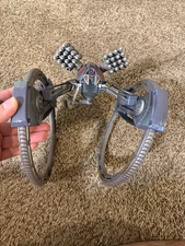 Vintage 2003 Star Wars AOTC Hailfire Droid Hasbro Clone War WITH MISSILES.