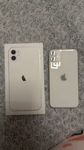 iPhone 11 – 128 GB (Weiß).