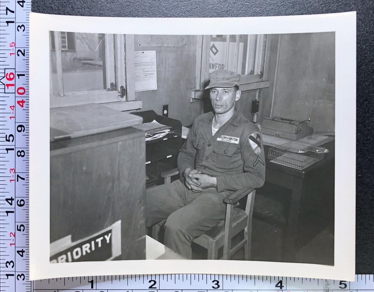 00s vintage shott pコートarchive Occupied Japan Post-WW2 BW Photo Snapshot Soldier ID William