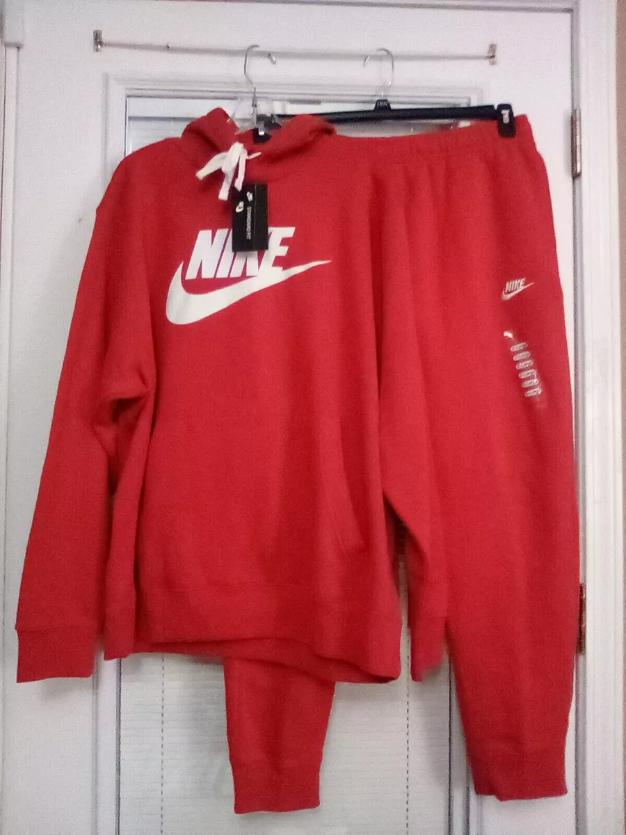 NWT NIKE SIZE XL RED GRAPHIC STANDARD FIT TRACKSUIT