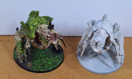 Warhammer 40k - Lotto Esercito Tiranidi - Grande Lotto di Miniature - Dipinte - P-105 - Foto 9 di 13
