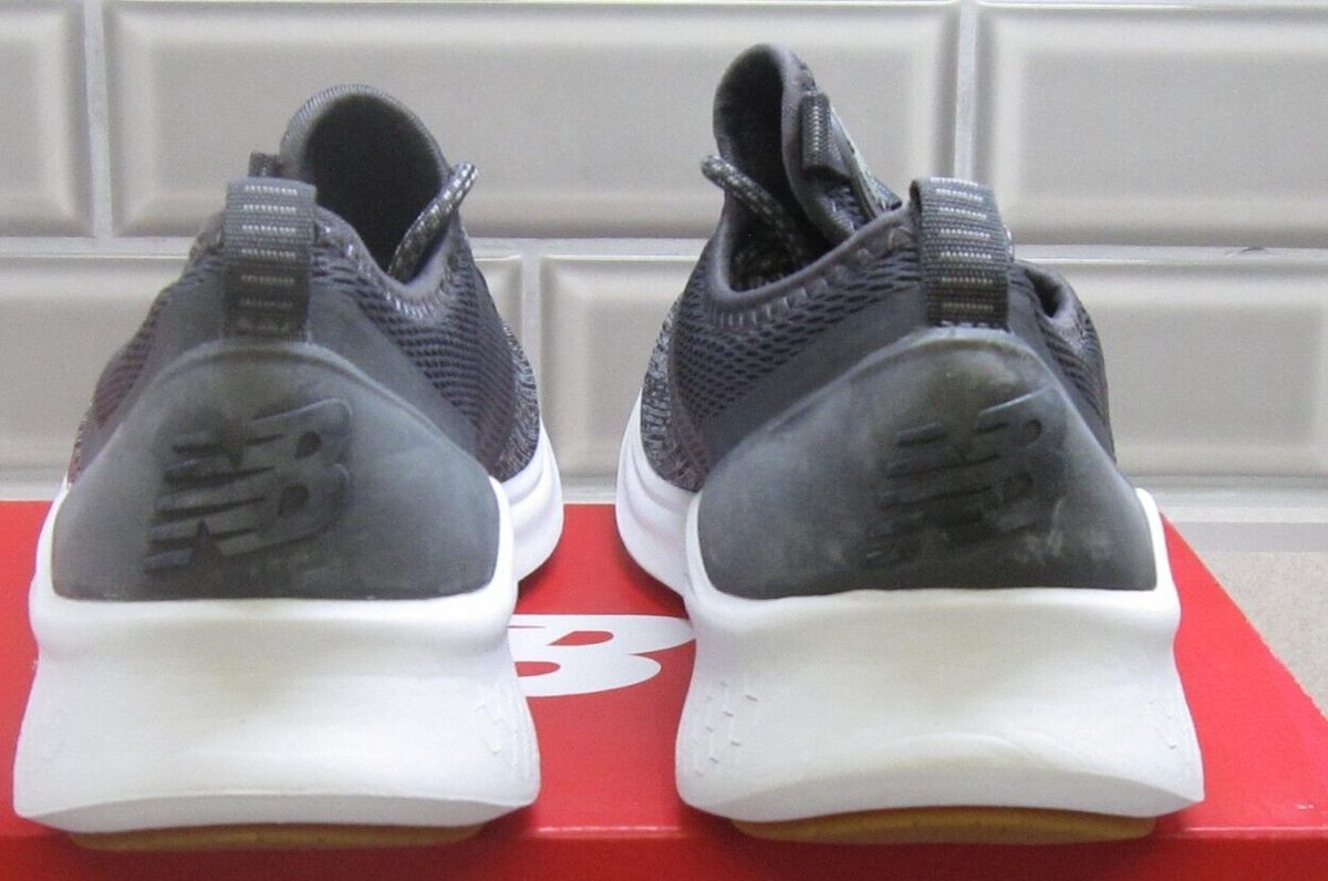 NEW BALANCE FRESH FOAM LAZR V1 SPORT RUNNING SHOE MEN display picture 3