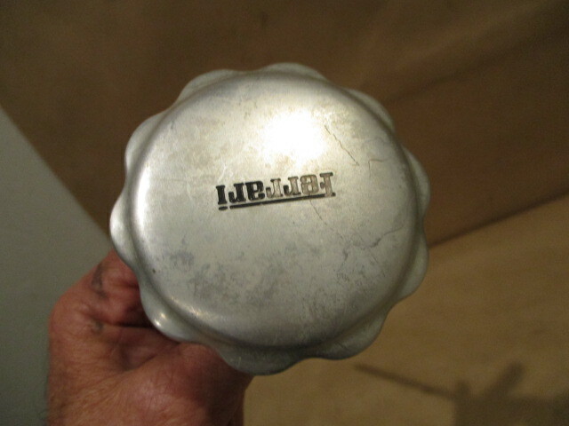 Ferrari 360 - Oil Filler Cap / Dipstick - P/N 182115