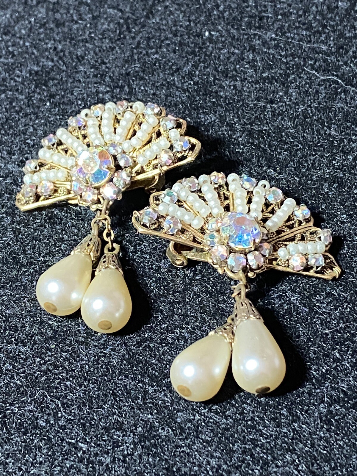 Vintage 1940’s-1950’s Earrings - image 1