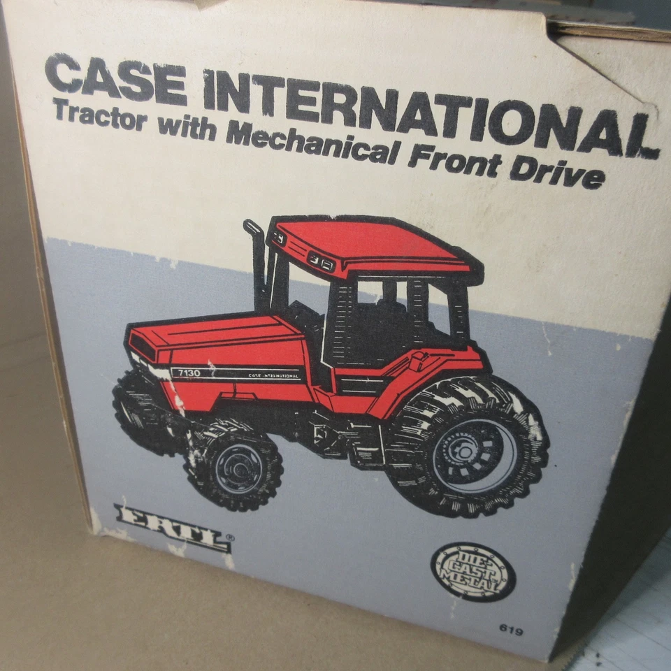 De colección ERTL 1987 Case International CASEIH 7130 Magnum tractor de juguete fundido a presión 1/16 Foto 4 de 4