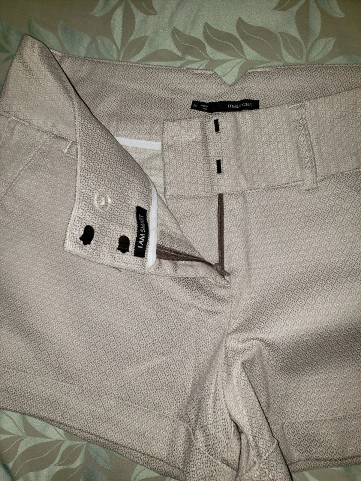 Shorts femininos bronzeados Maurices tamanho 9/10 - Imagem 4 de 4