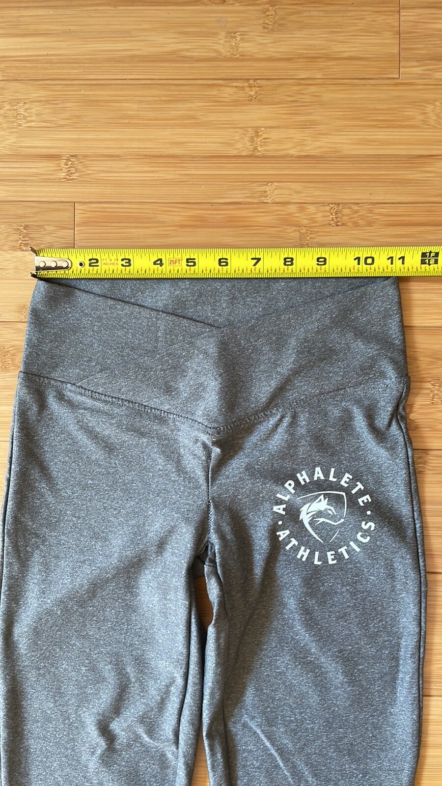 Alphalete Crossover Gray Cropped Leggings Size S Gem