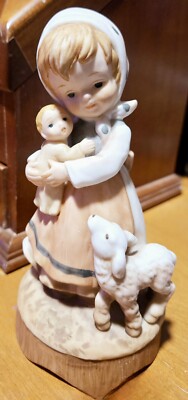 Vintage Enesco 1981 ''You Light Up My Life'' Wind Up Music Figurine, Baby And Lamb