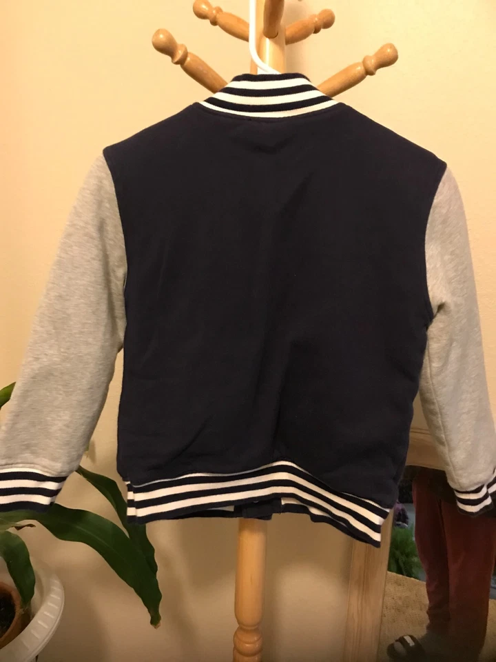 Chaqueta para niño Gymboree M (7-8) azul marino/gris/blanco con botones a presión Foto 4 de 4