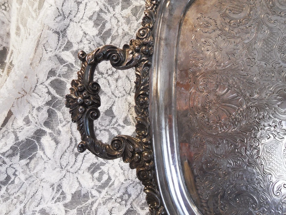 ANTIGUA BANDEJA DE PLATA CON PATAS DE BARKER ELLIS, RECTANGULAR 20" Foto 3 de 4