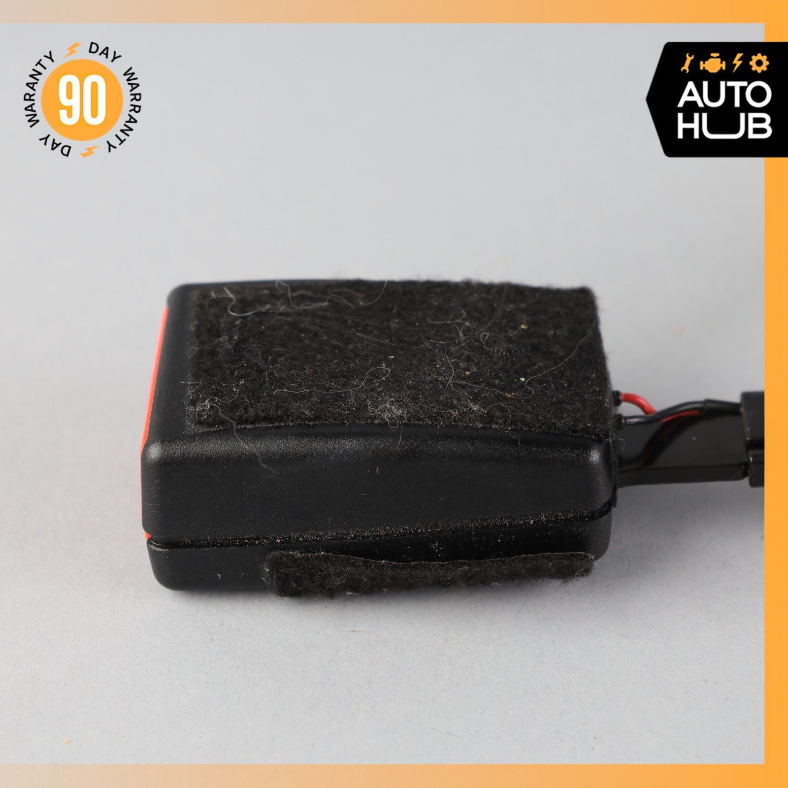 03-13 Maserati Quattroporte M139 Front Left Side Seat Belt Buckle OEM 74k