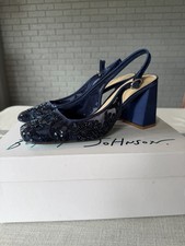BETSEY JOHNSON Ninah Navy Floral Lace Slingback Heel Shoes, Sz 7.5 New Beaded
