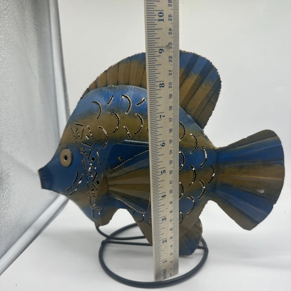 Blue & Gold Tropical Indoor Outdoor Metal Fish Decor Garden Blue And Gold. - Image 3 of 4