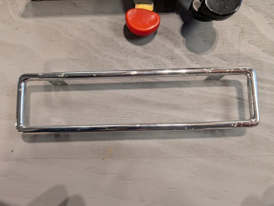 Controles de calefacción de tablero Porsche 914 72-74 OEM SÓLIDO SIN RESTAURAR (rojo medio) Foto 2 de 4