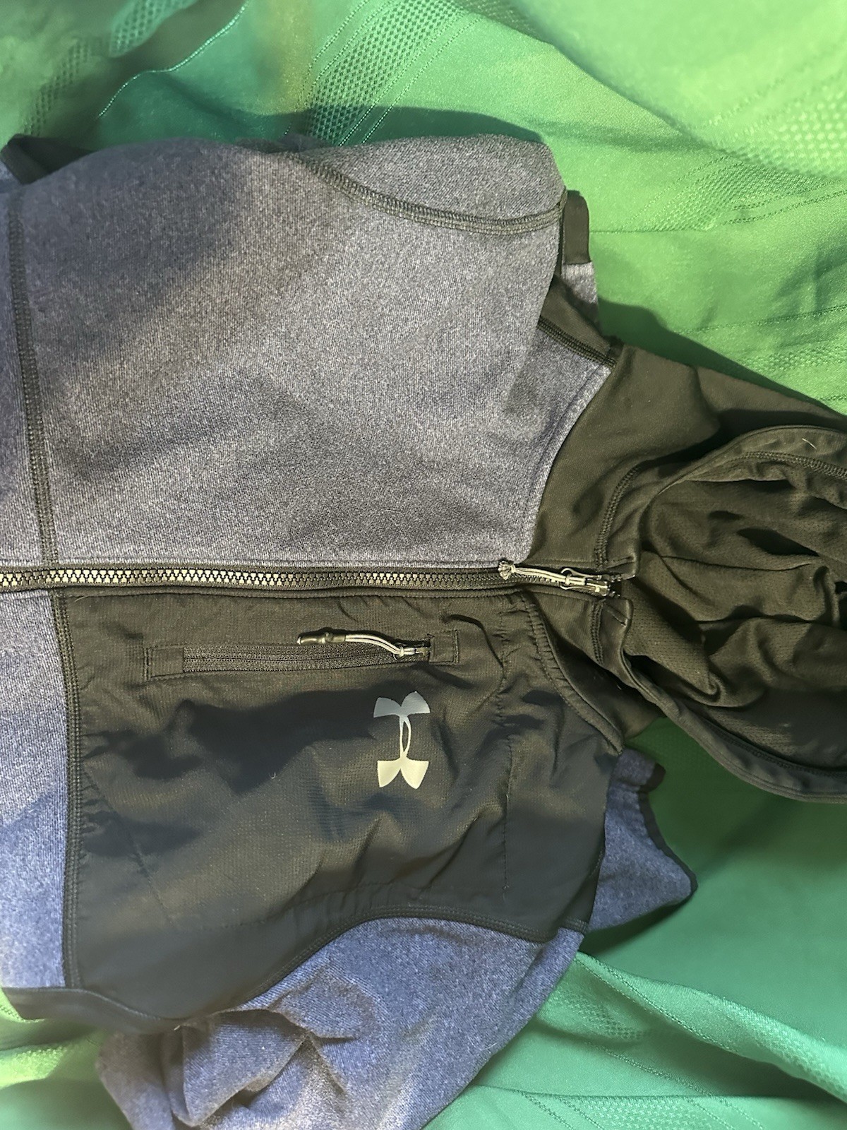 Men’s Small Under Armor Jacket - image 5