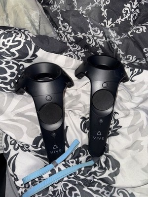 HTC Vive Virtual Reality - Black (99HAHZ044-00)