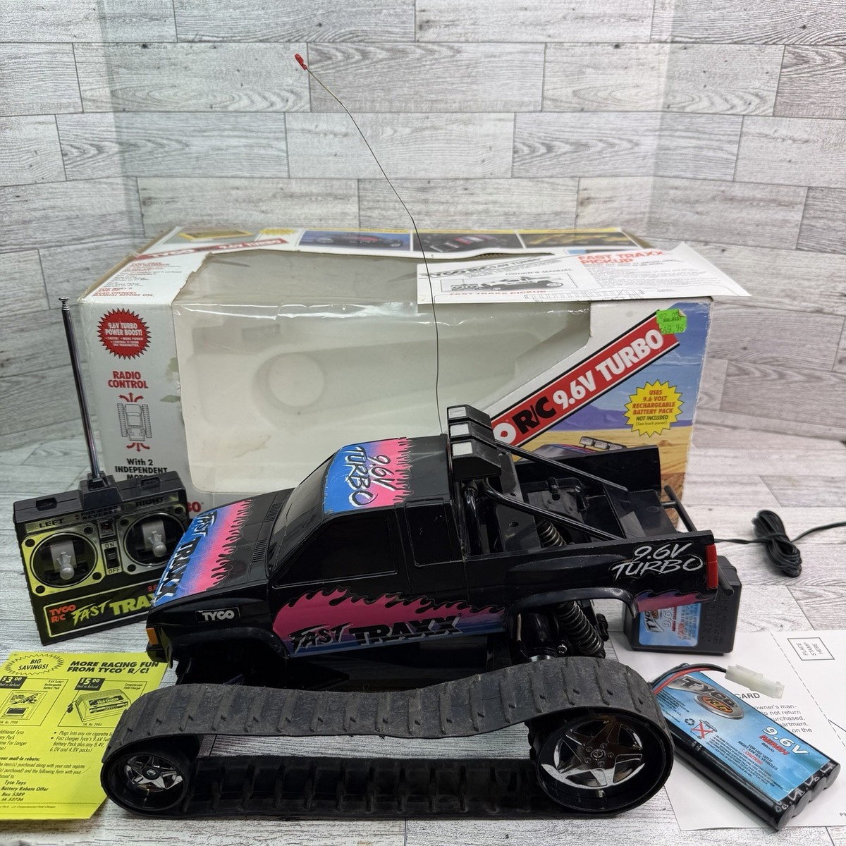 Vintage Tyco 9.6 Turbo Fast Traxx Pickup Truck W/Box Battery