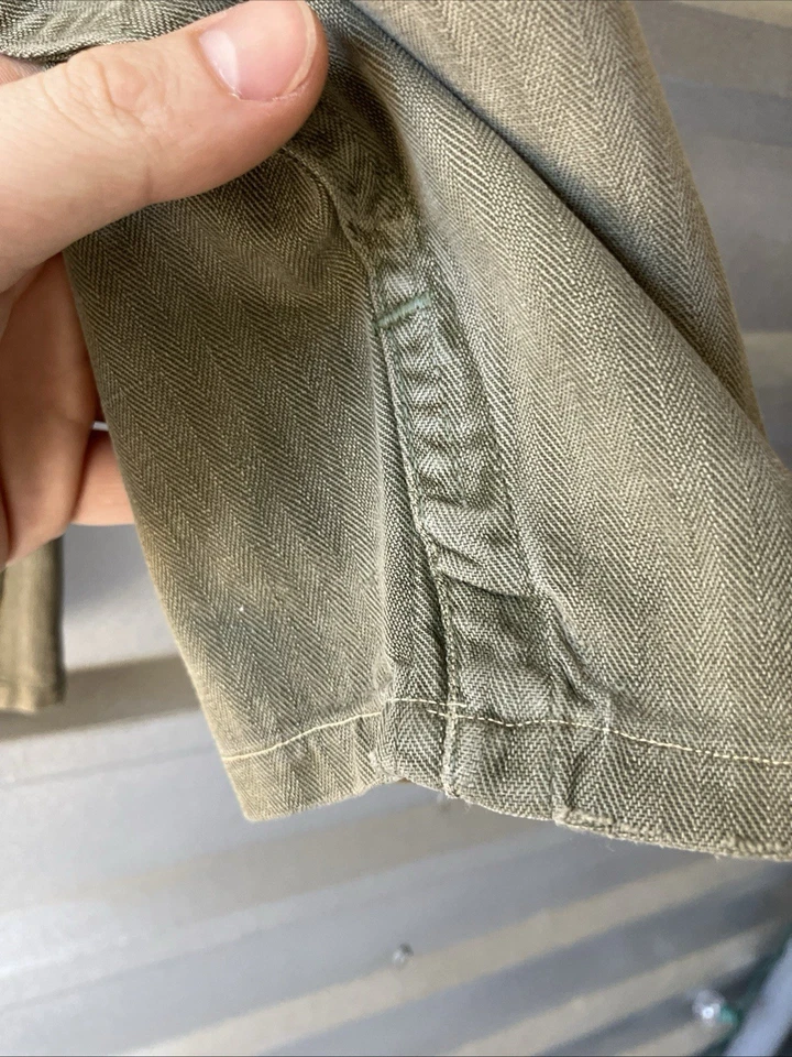 Vintage 40s HBT Chore Coat Jacket WWII P41 P47 Medium 22x27 Army USMC Modified - Image 4 of 4