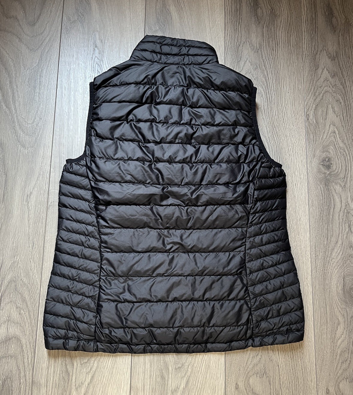 Женская верхняя одежда Womens Patagonia Down Sweater Vest Large