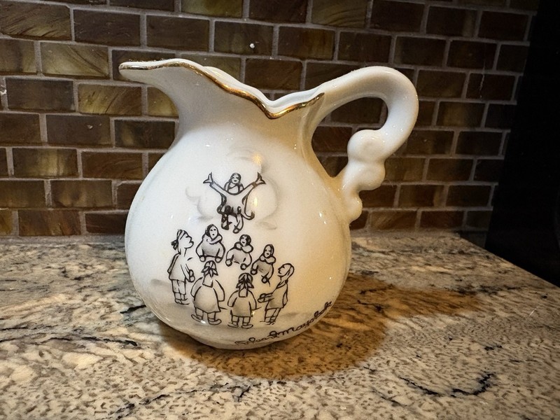 Robert Mayokok Alaska Native Art Pitcher 4” Ceramic Gold Trim Inuit Design