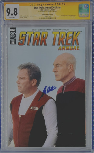 William Shatner Signed Photo Cover CGC SS Graded 9.8 Star Trek Annual #nn