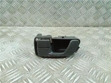 Porte arrière et accessoires Mitsubishi SPACE WAGON