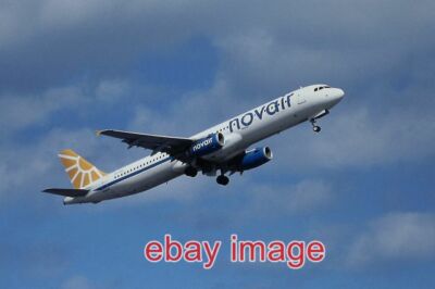 PHOTO  SE-RDO A321 NOVAIR ARRECIFE 01-04-2005