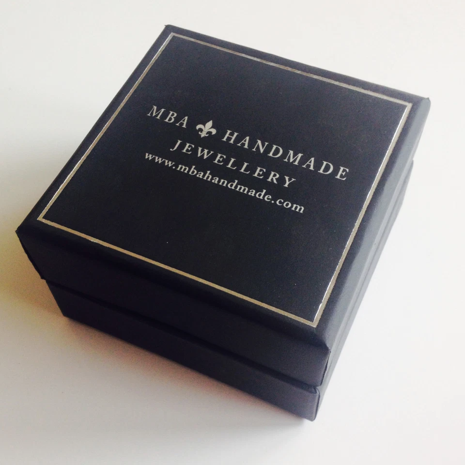 Women's Peridot Crystals Wire Wrapped Copper Cuff - Unique Handmade Jewelry - Image 4 of 4