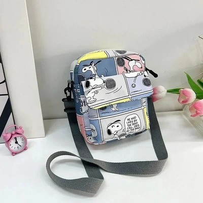Peanuts Snoopy Small Crossbody Purse Grey