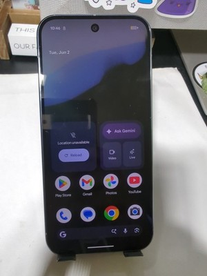 Google Pixel 10 Pro 128GB - Factory & OEM Unlocked -Blue, excellent condition.