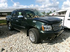 Used Front Lower Center Console Fits 2013 Chevrolet Avalanche 1500 Floor Wo En