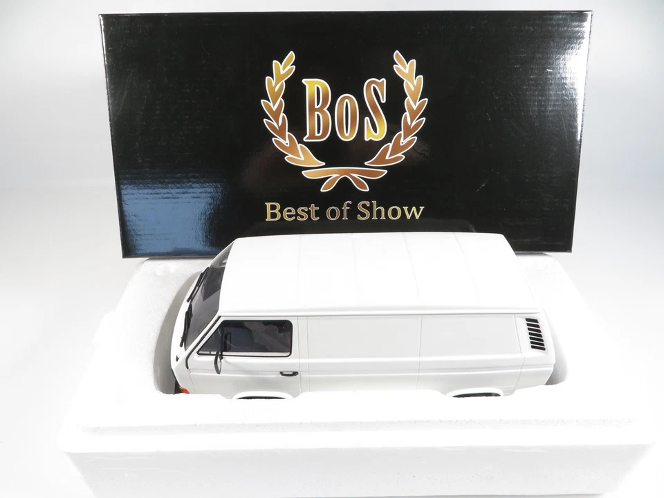 1:18 BOS VW T3a Kasten weiß B0S282 B682 