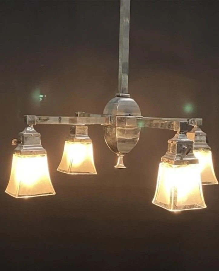 Lámpara de araña antigua Craftsman Mission 1910 niquelada de 4 brazos artesanías Foto 2 de 4