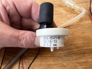 Delonghi Kaffeevollautomat Perfecta ESAM 5500 Durchflussmesser Baugruppe Ersatzteile