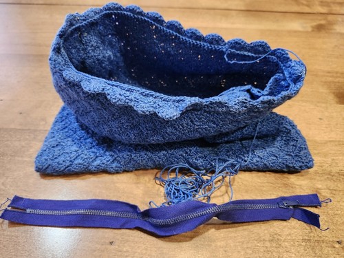Vintage Crochet Unfinished Small Purse Or Bag Great Crafting Piece - Picture 2 of 18