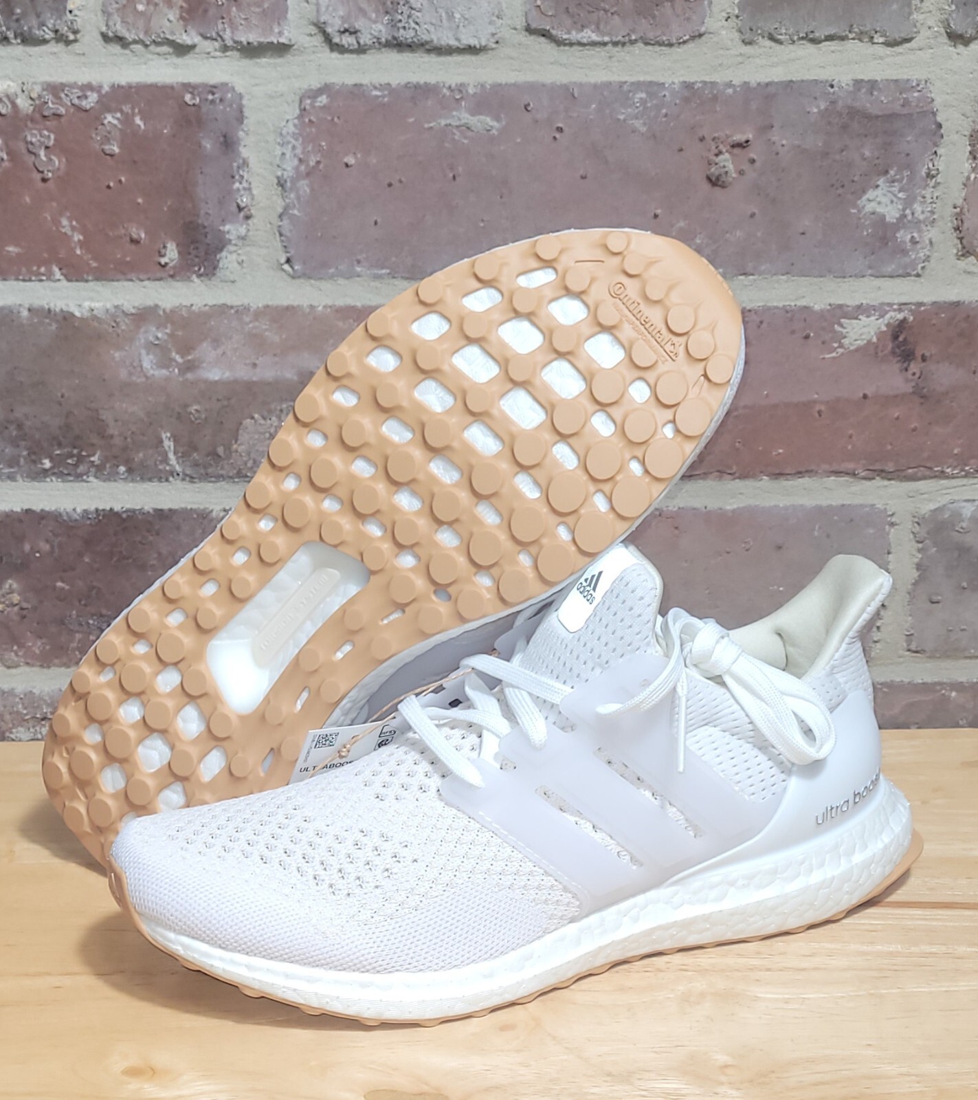 New Womens Adidas Ultraboost 1.0 White Gum Silver Running Shoes ID9689 ...