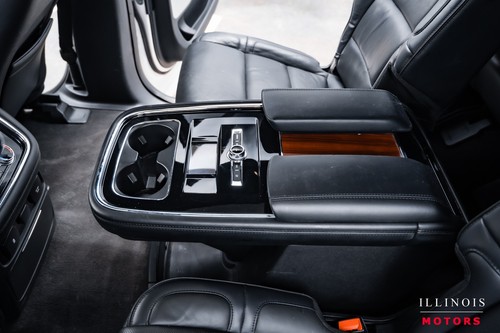 2019 Lincoln Navigator Reserve - Picture 30 of 40