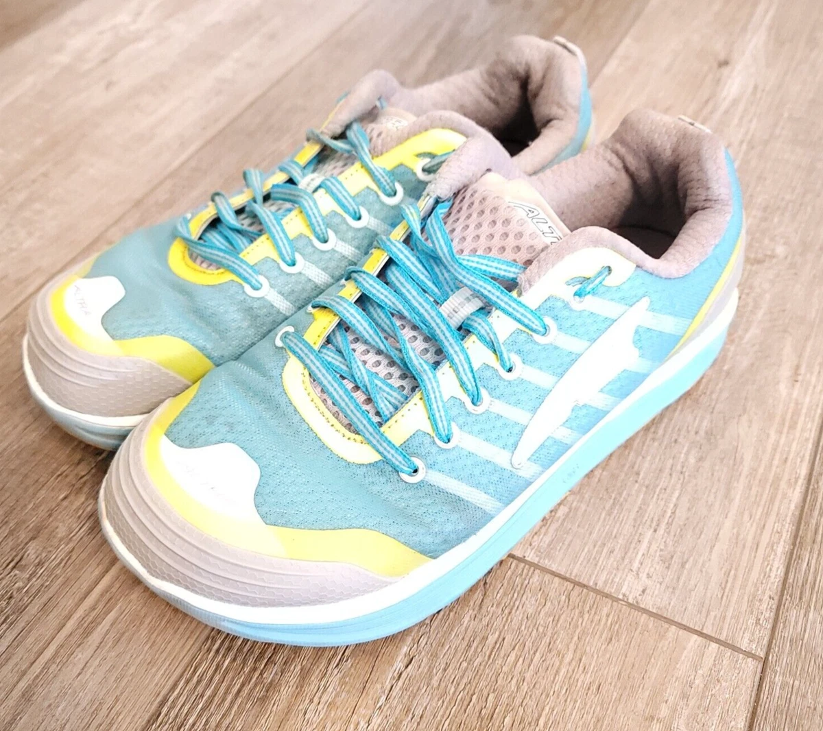 Altra women's intuition everyday fashion deals sneaker
