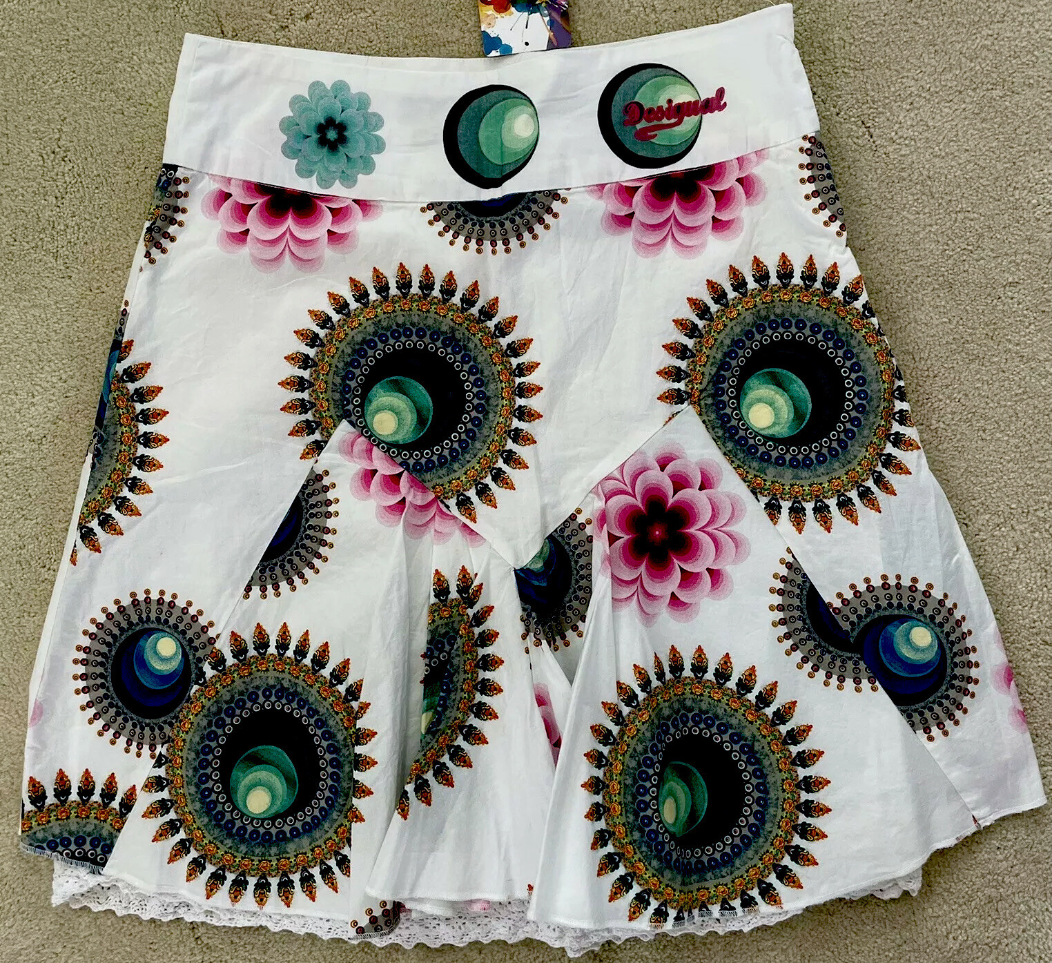 Picture 1 of 4