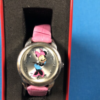 Women\'s Disney Minnie Mouse Red Faux Leather Buckle Watch Women\ main image 4