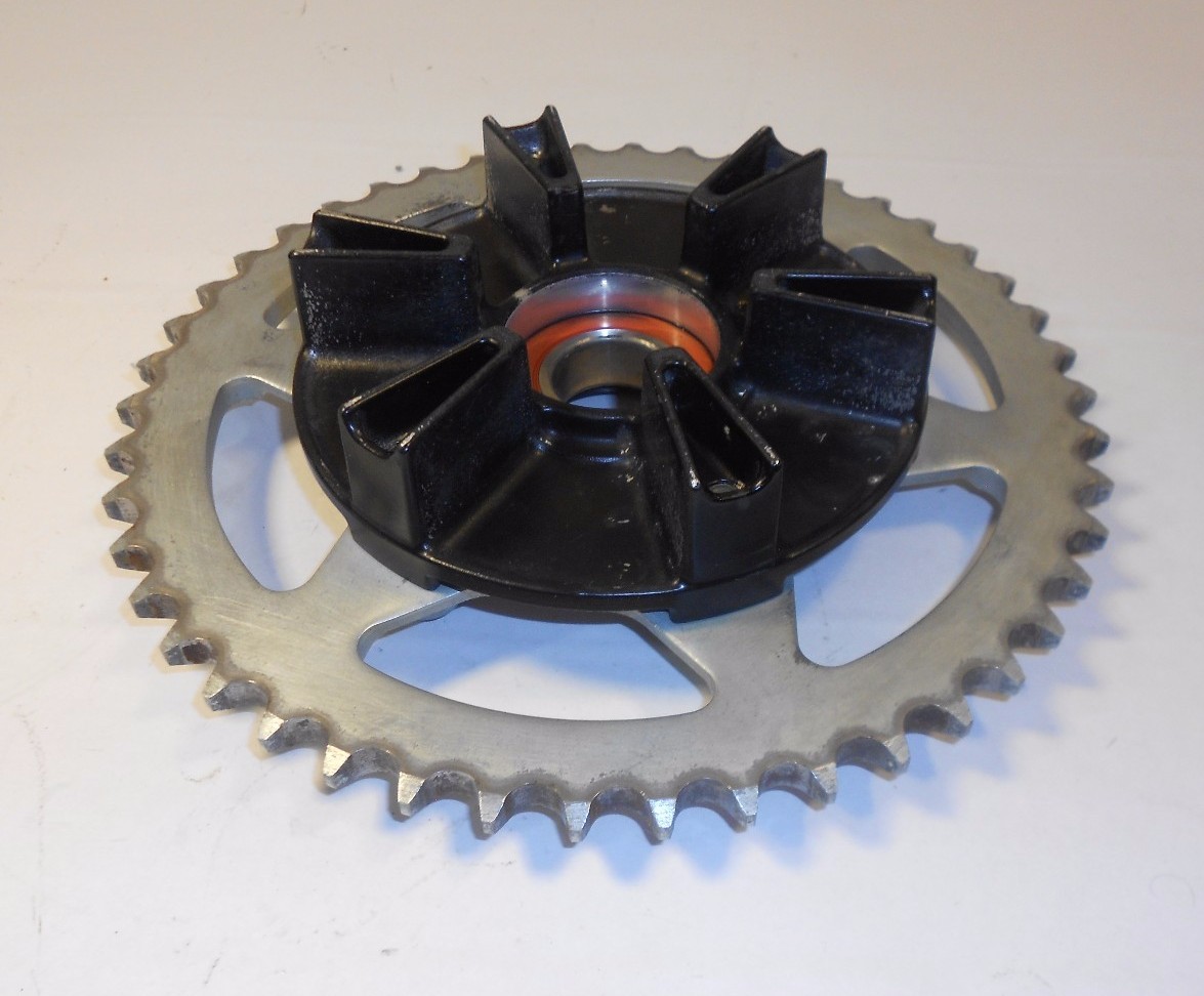 YAMAHA FZ6 REAR WHEEL HUB SPROCKET 5SL-25366-00-00 FZ600 FZ YAMAHA FZ6 REAR WHEEL HUB SPROCKET 5SL-25366-00-00 FZ600 FZ