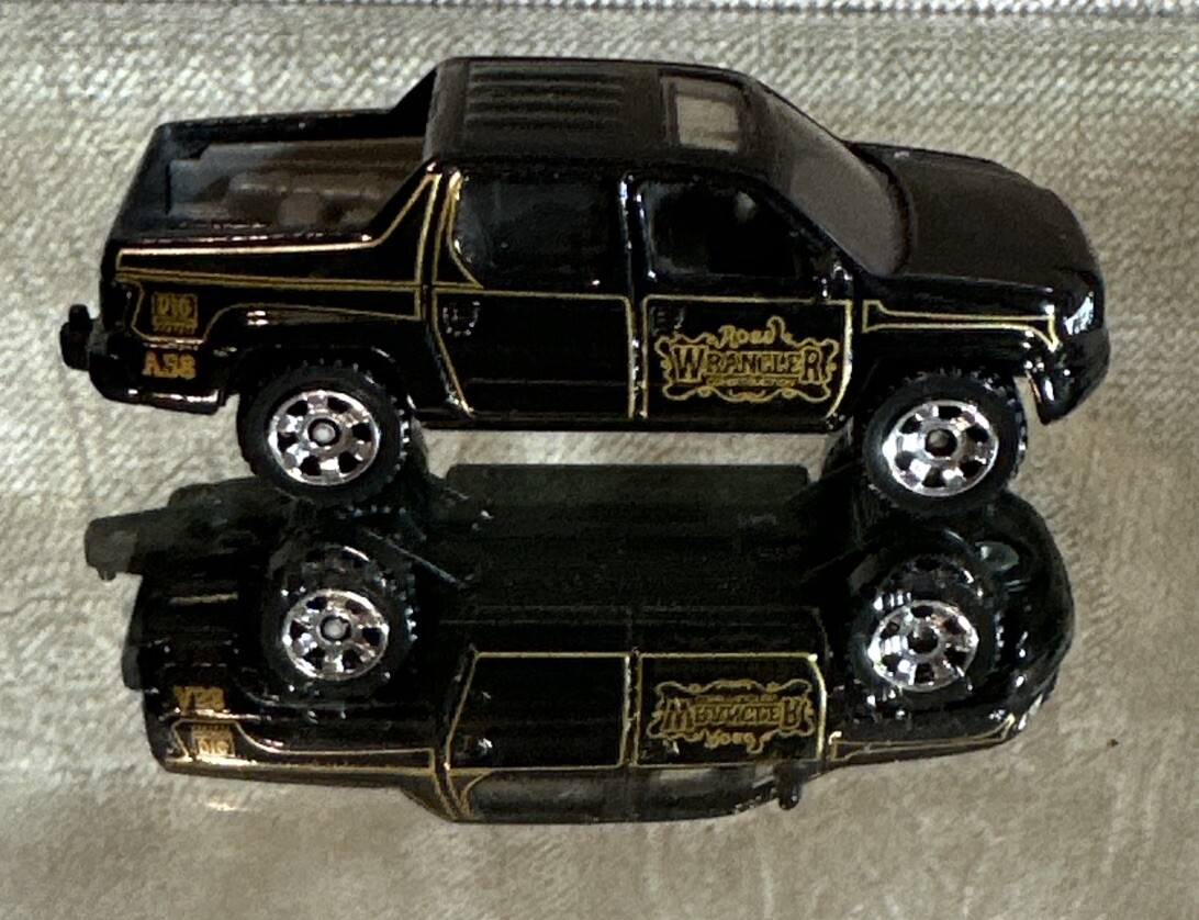 Picture 3 of 15
